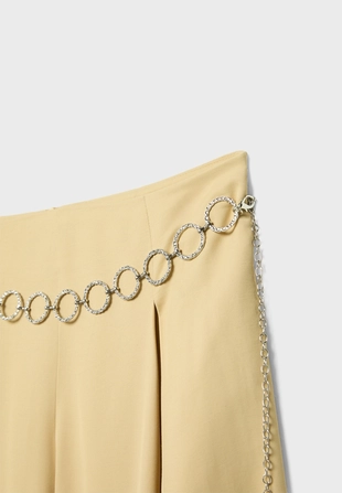 Атласные брюки с защипами и цепочкой- Заказать в России