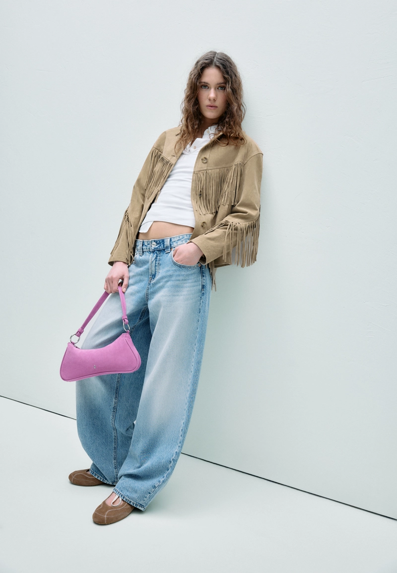 Кожаная куртка с бахромой