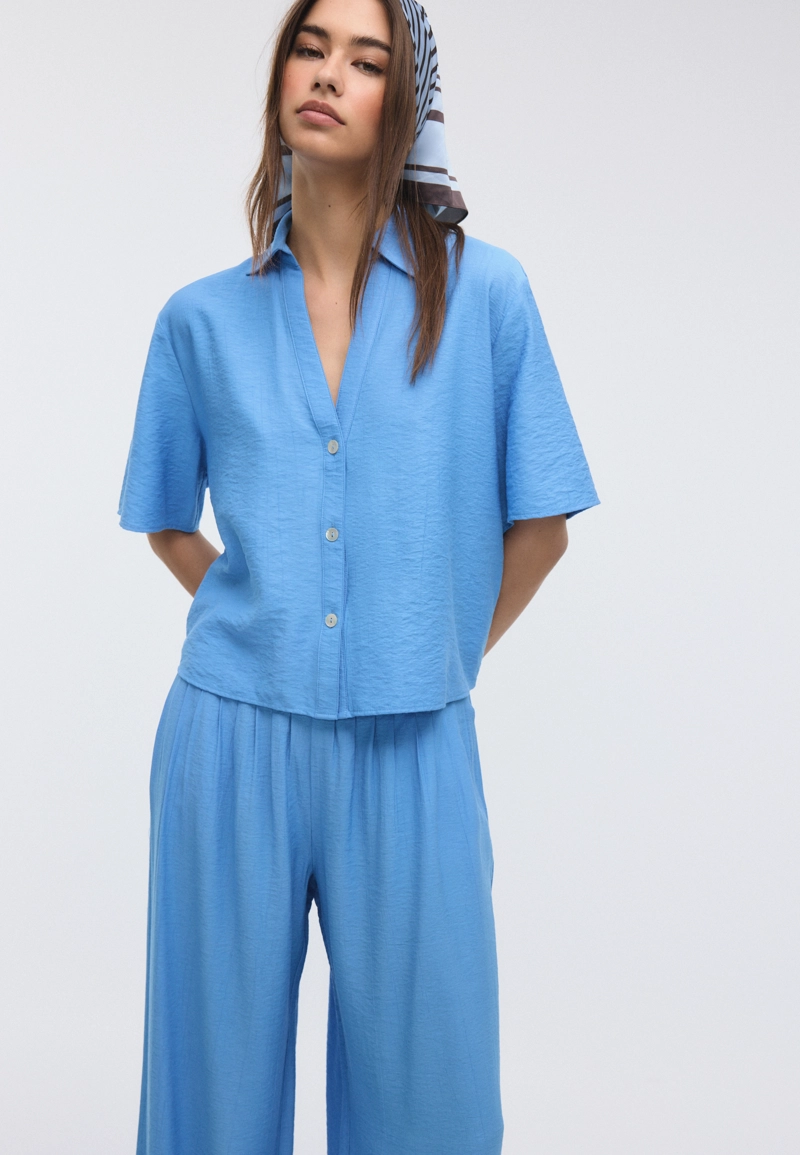 Рубашка свободного кроя на пуговицах