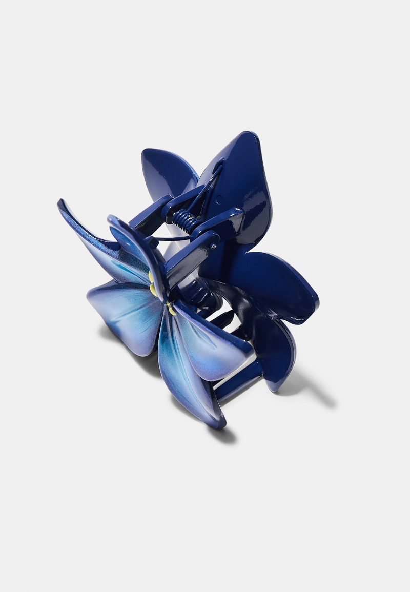 Заколка-цветок