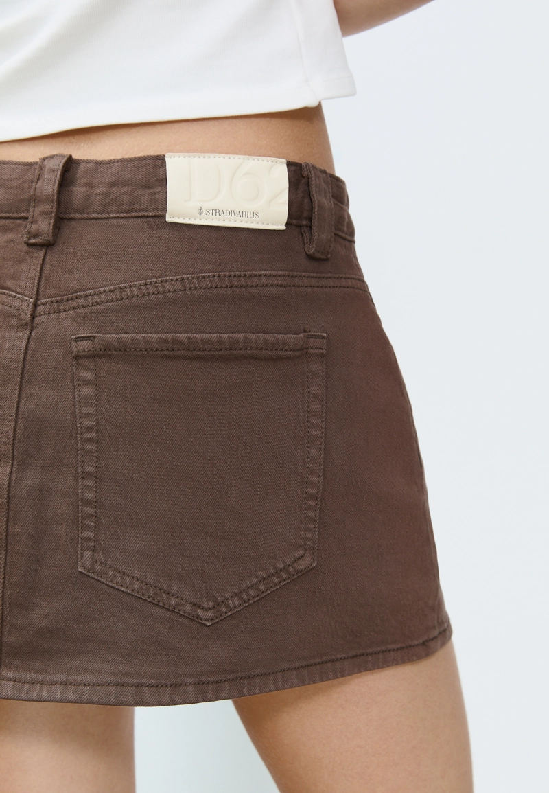 Джинсовая юбка-шорты в полоску