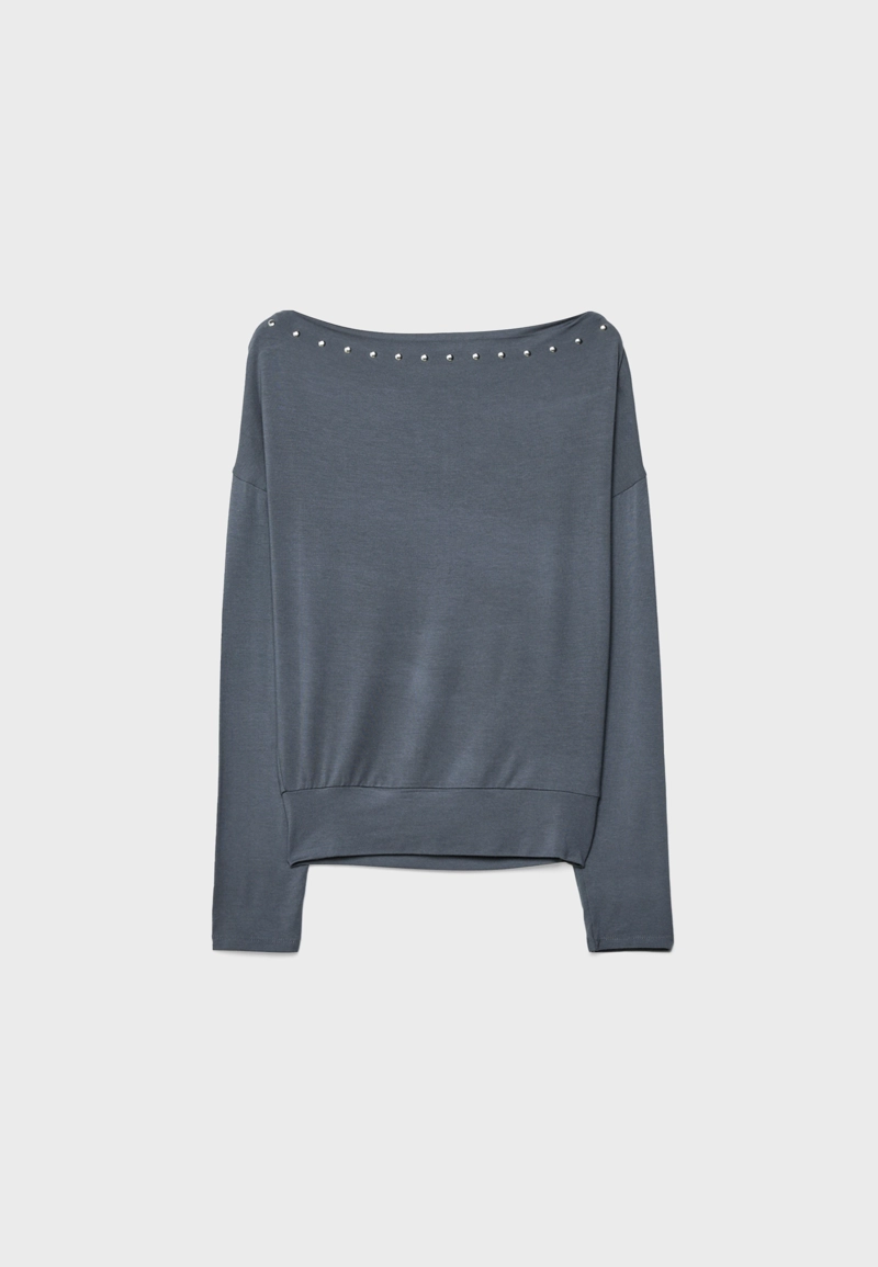 Асимметричная футболка с заклепками