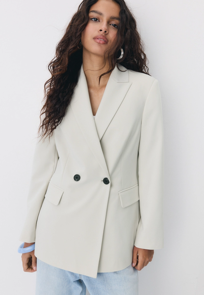 Приталенный пиджак