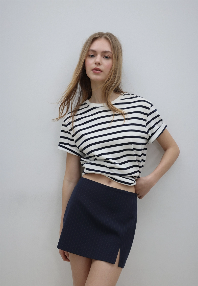 Юбка-шорты с разрезом сбоку