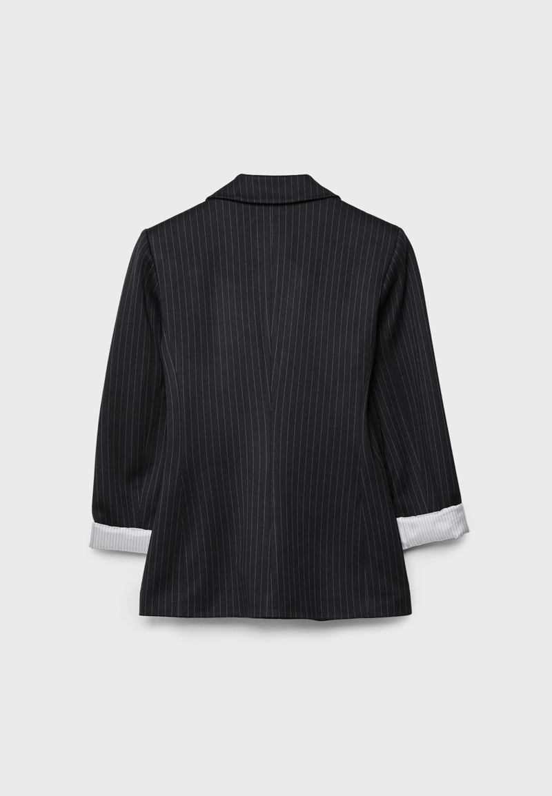 Базовый пиджак в полоску