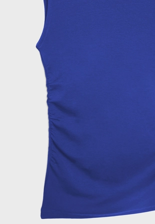 Базовая футболка облегающего кроя со сборками- Заказать в России