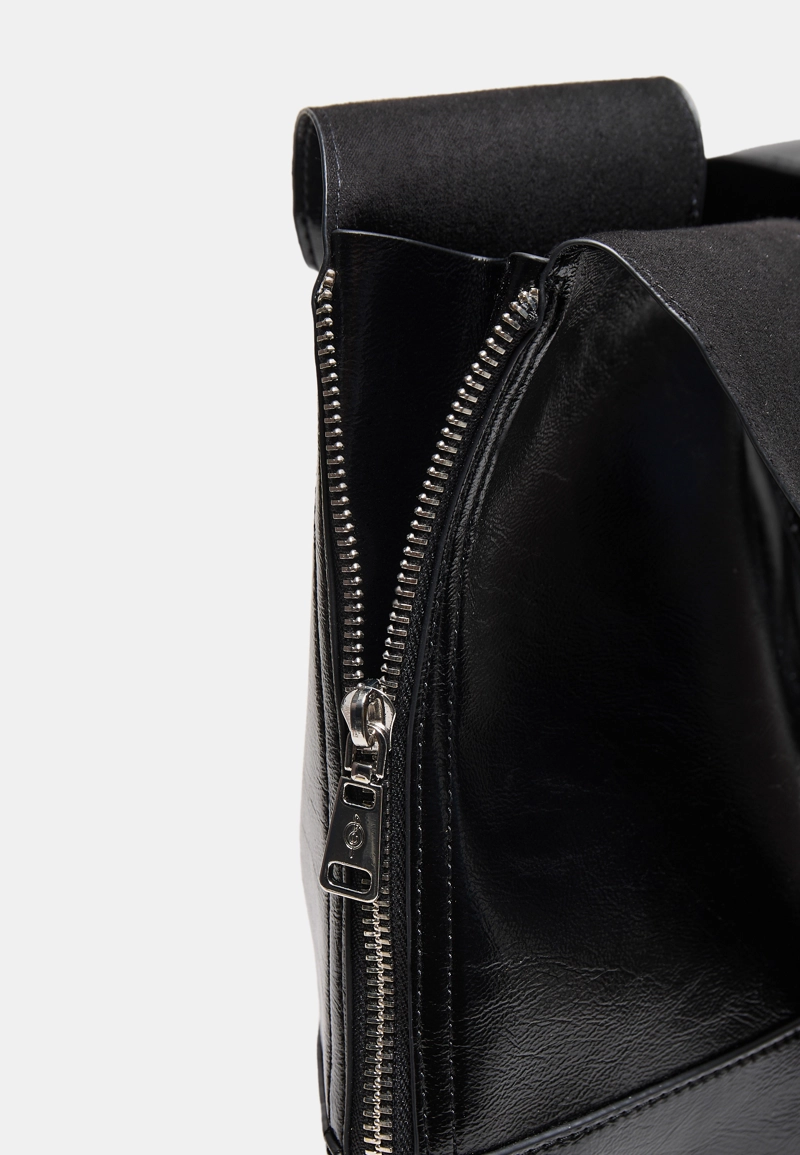 Мягкая сумка на плечо на молнии