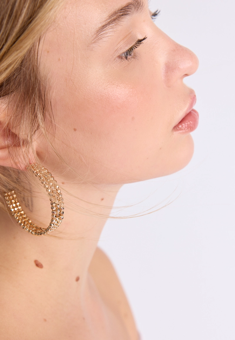 Серьги-кольца с бусинами