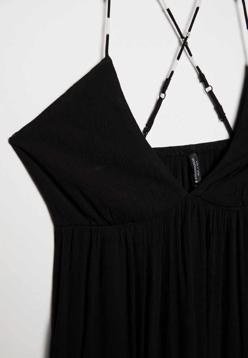 Длинное платье из вискозы с бусинами