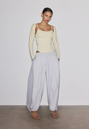 Боди на бретелях с кружевом- Заказать в России