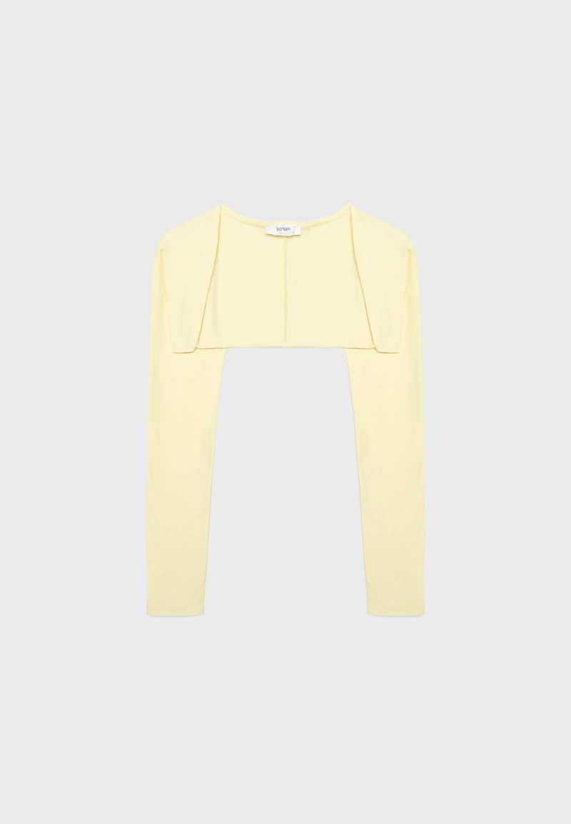 Болеро зауженного кроя с длинными рукавами