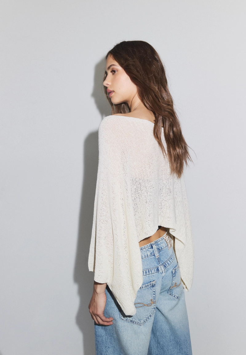 Накидка из тонкого трикотажа