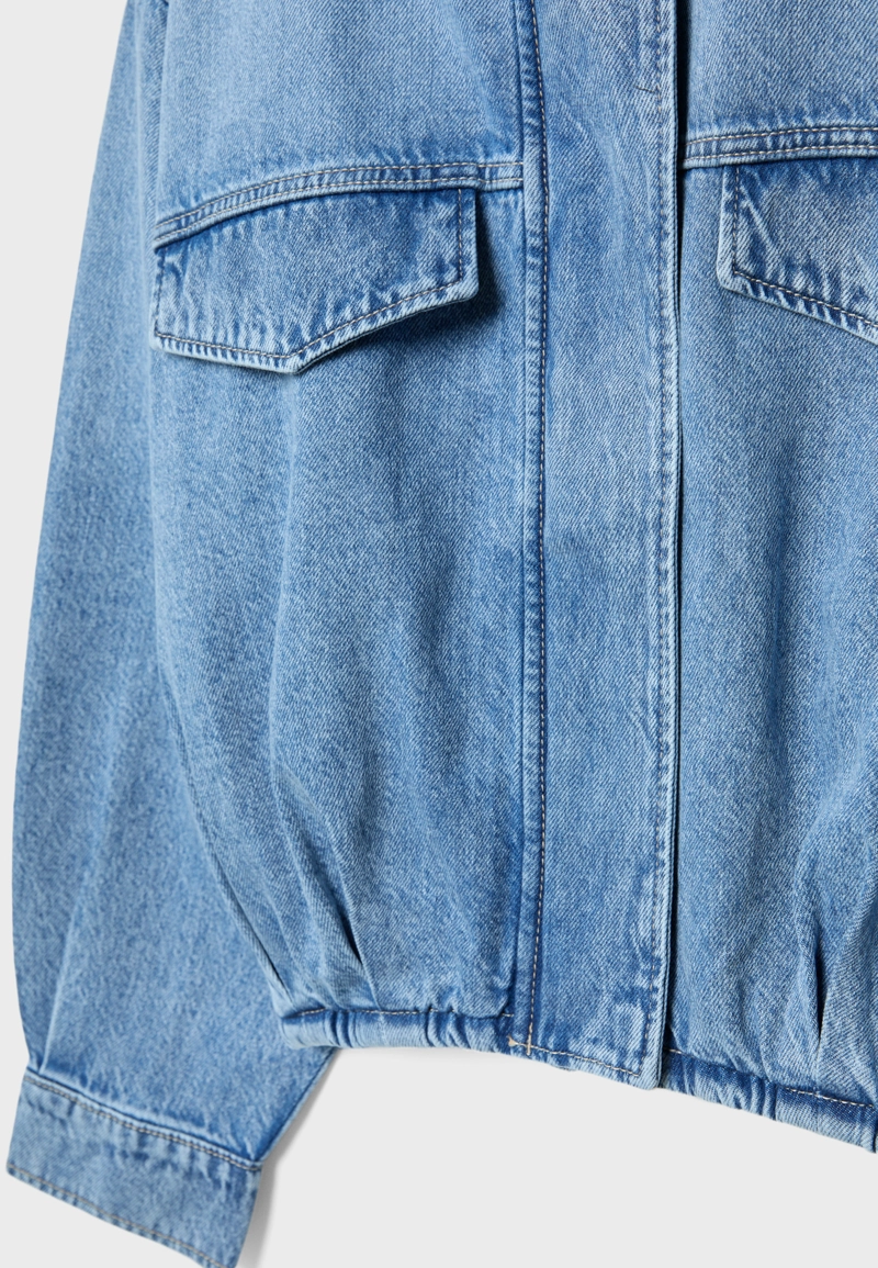 Джинсовая куртка-баллон