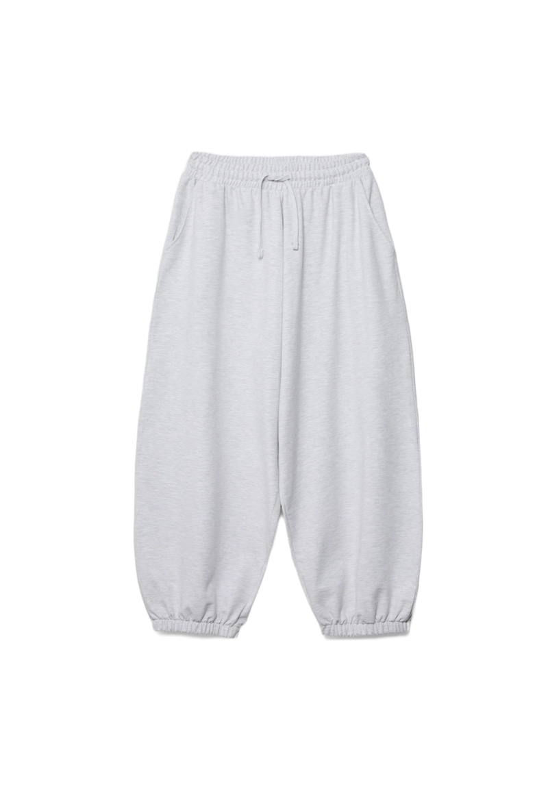 Объемные джоггеры-шаровары