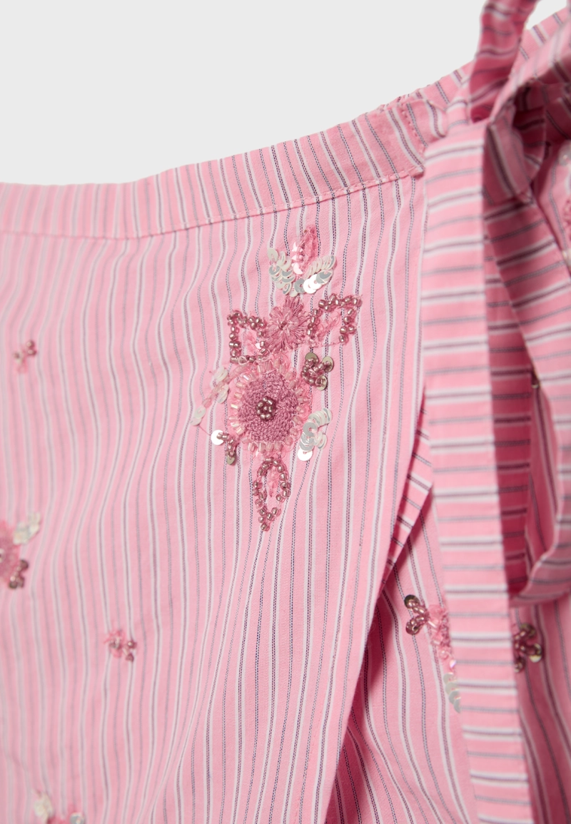 Мини-юбка-шорты с вышивкой и полосками