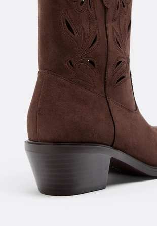 Ковбойские ботильоны из искусственной кожи с перфорацией- Заказать в России