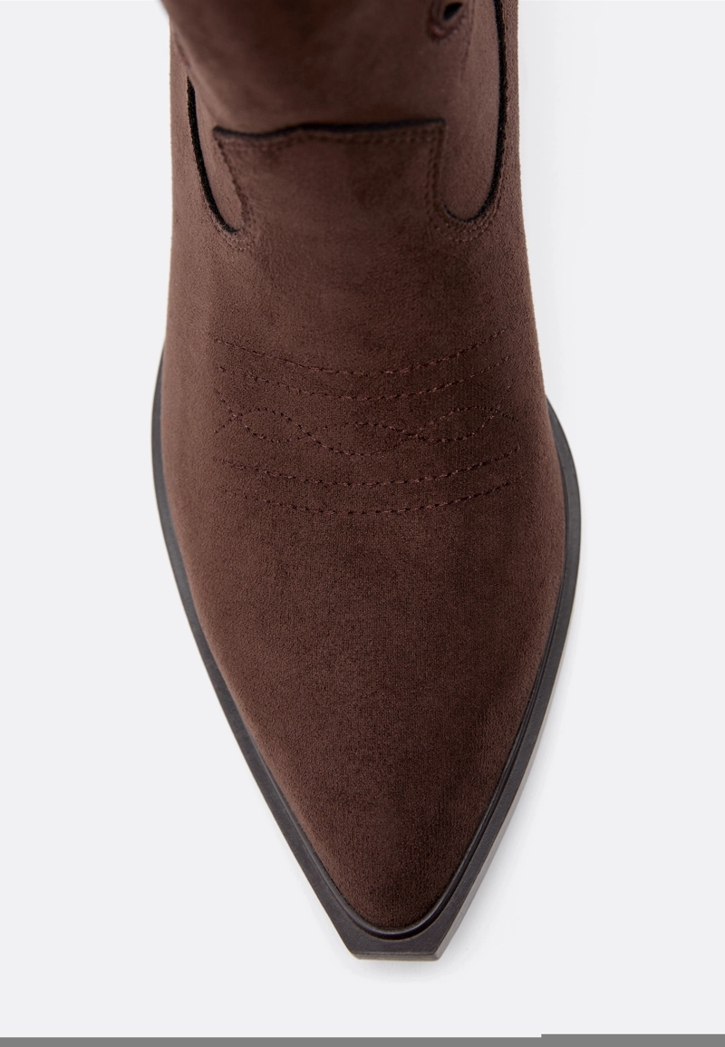 Ковбойские ботильоны из искусственной кожи с перфорацией