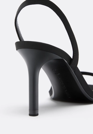 Босоножки на шпильке- Заказать в России