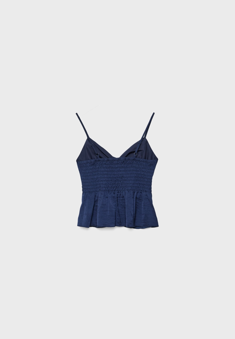 Атласный топ на бретелях