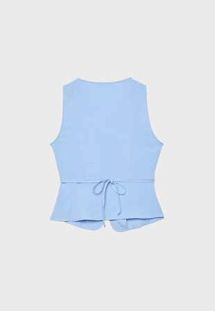 Жилет на пуговицах- Заказать в России