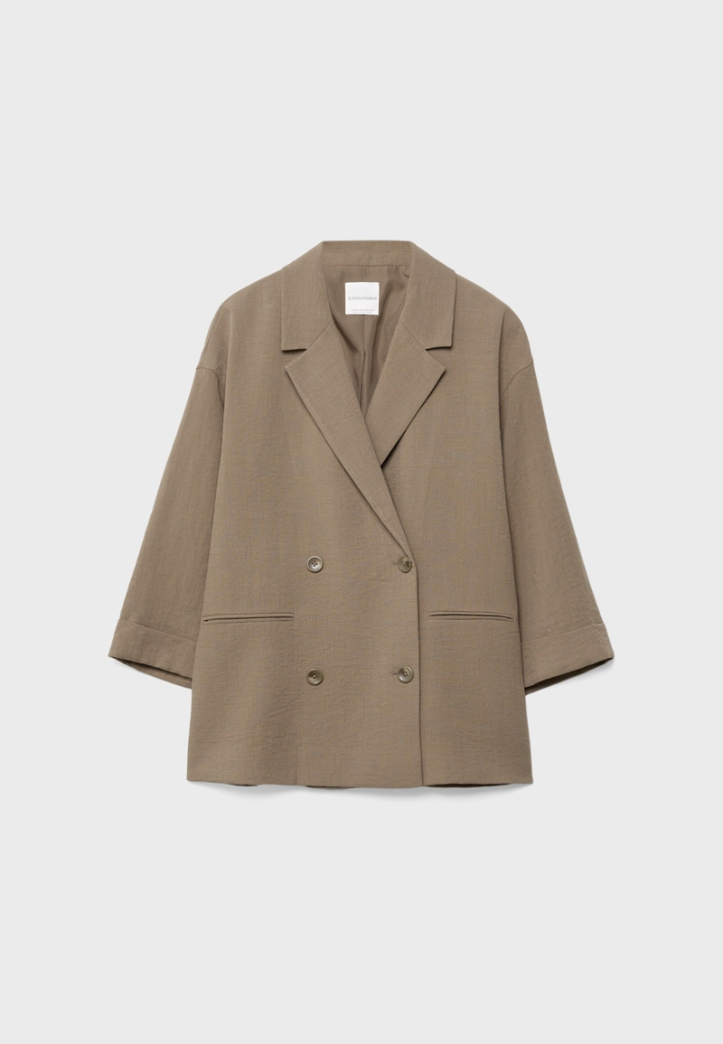 Свободный двубортный пиджак