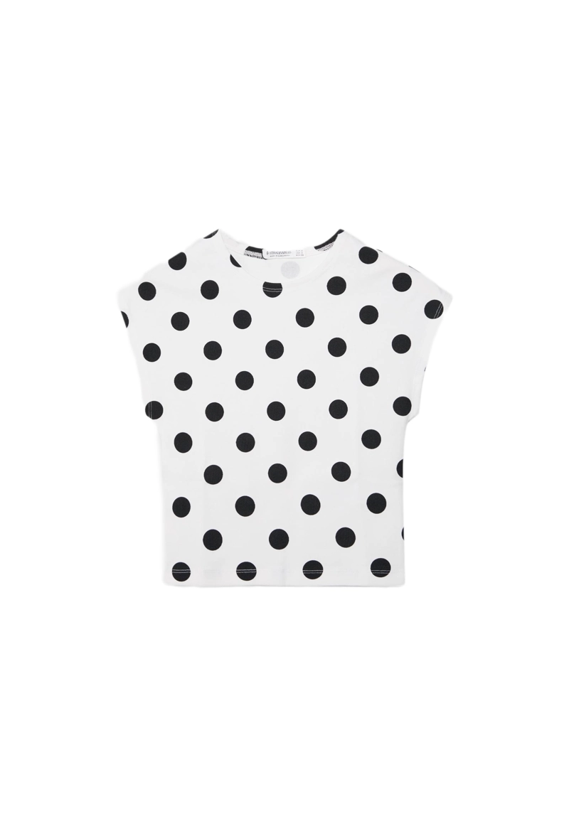 Укороченная футболка в горошек