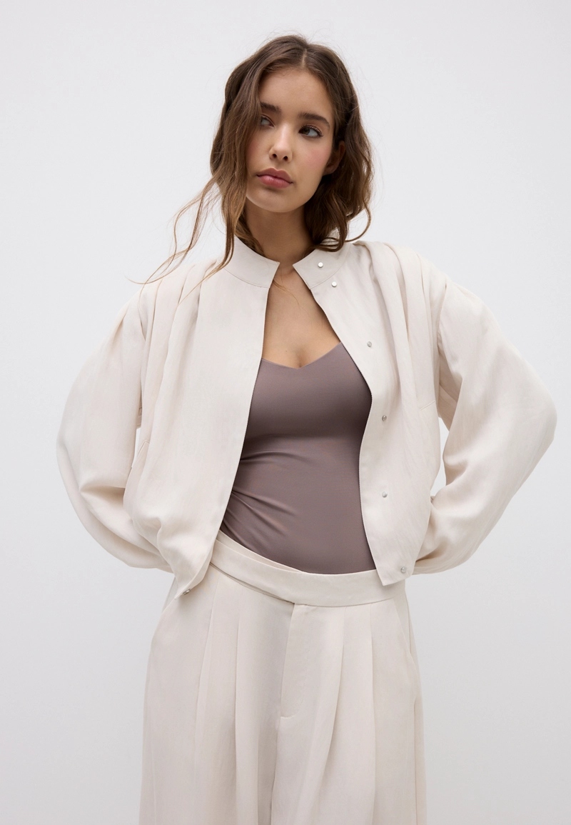 Куртка свободного кроя со складками