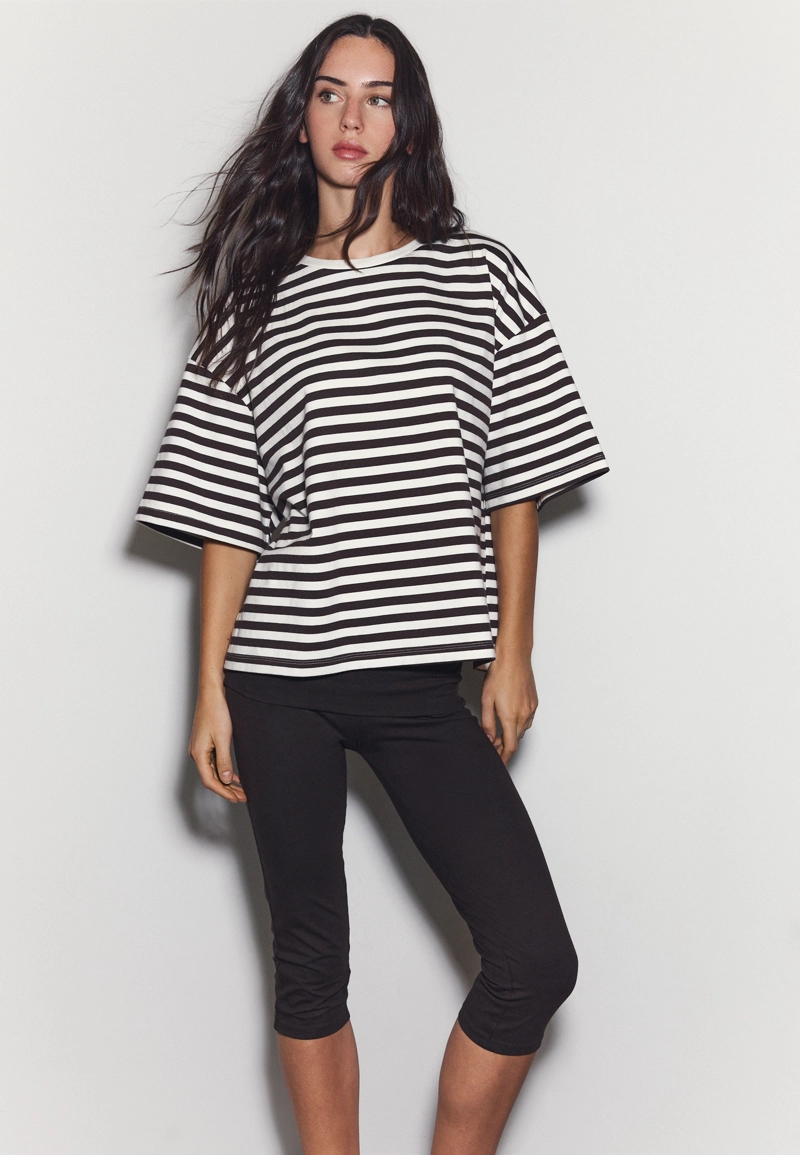 Футболка Boxy с короткими рукавами