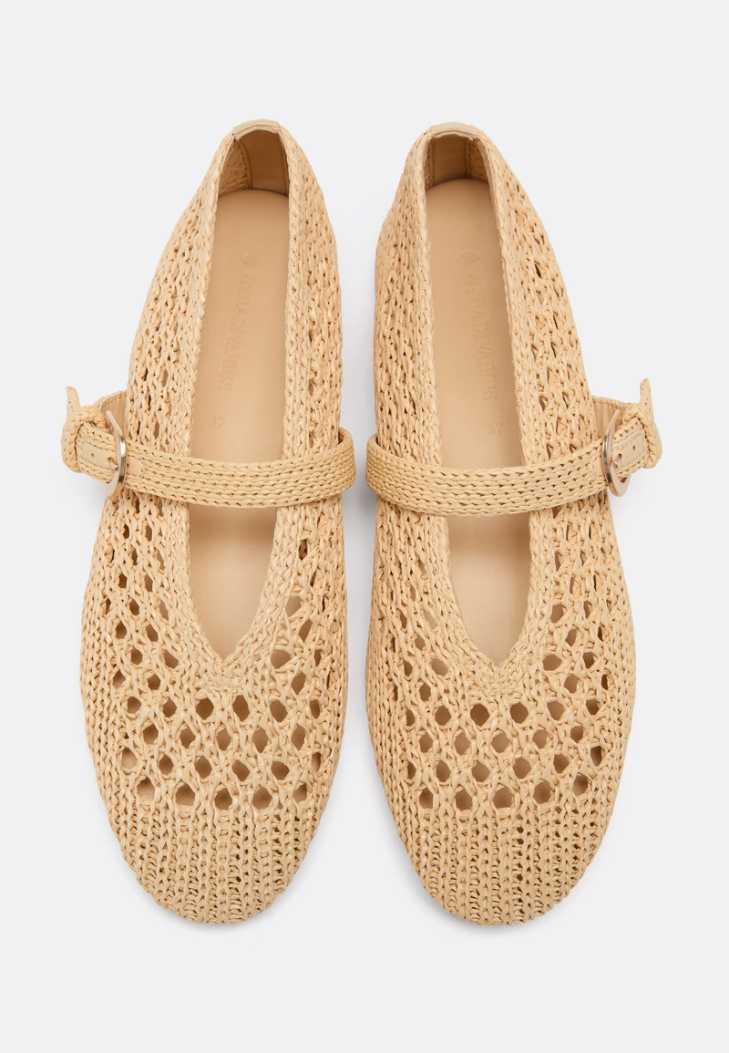 Балетки крючком с ремешком