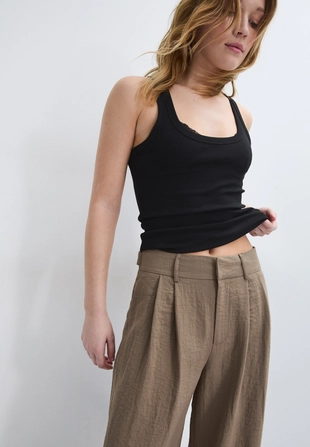 Широкие брюки рустик с регулируемыми пуговицами- Заказать в России