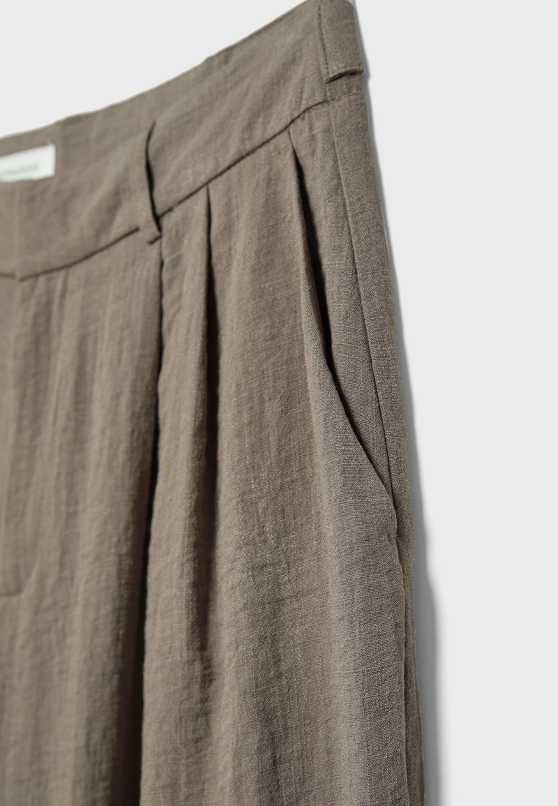 Брюки-палаццо с регулируемым поясом