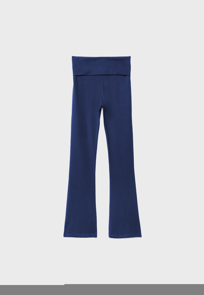 Леггинсы клеш