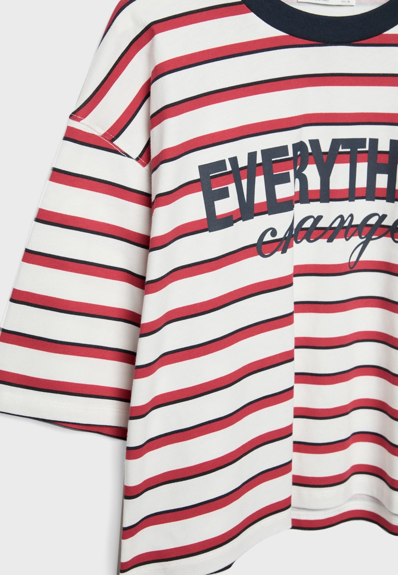 Футболка с короткими рукавами, в полоску, с принтом