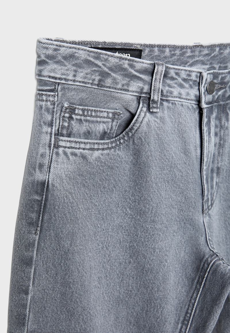 Прямые джинсы с низкой посадкой