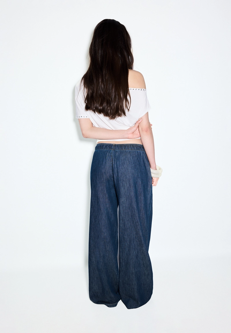 Свободные джинсы на кулиске