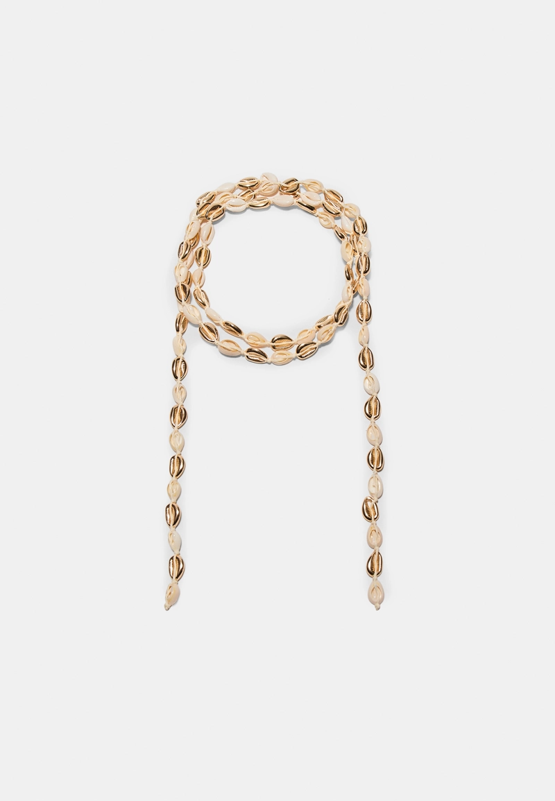 Многопозиционное ожерелье с ракушками