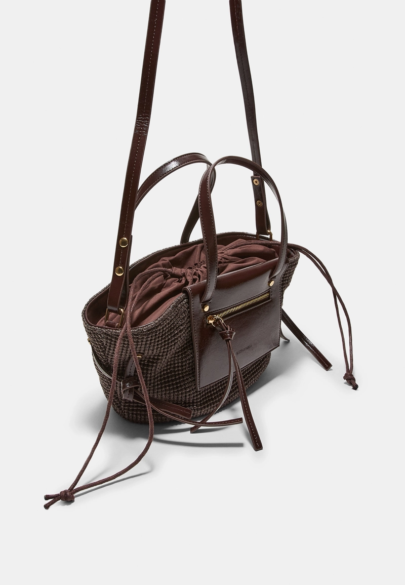 Сумка-корзина кроссбоди с эффектом кроше