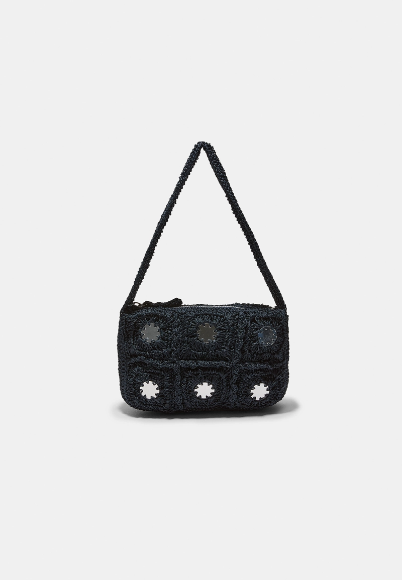 Сумка на плечо из кроше с зеркальными элементами