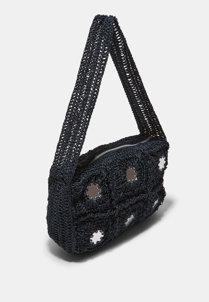 Сумка на плечо из кроше с зеркальными элементами