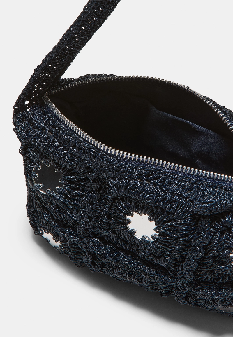 Сумка на плечо из кроше с зеркальными элементами