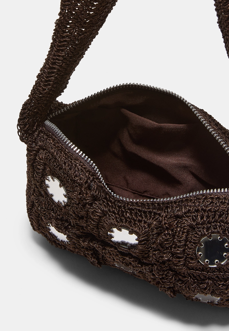 Сумка на плечо из кроше с зеркальными элементами