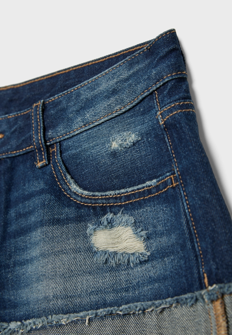 Джинсовые шорты со звездами