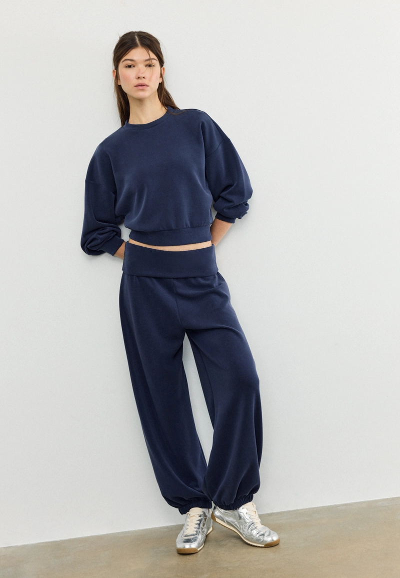 Толстовка с рукавами «летучая мышь» и мягкой на ощупь тканью