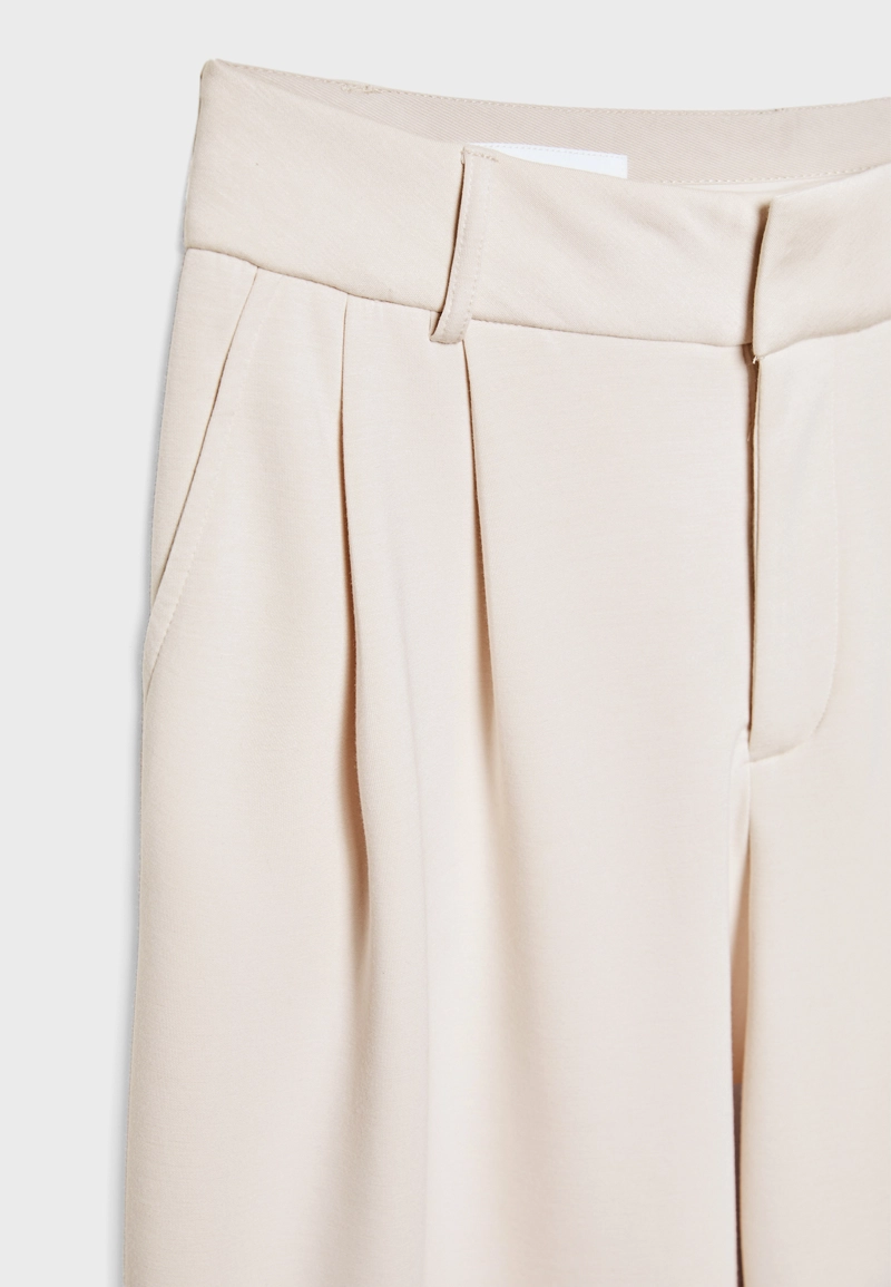 Брюки классические из мягкой ткани