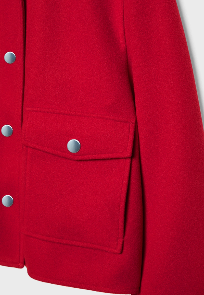 Укороченная куртка из мягкой ткани