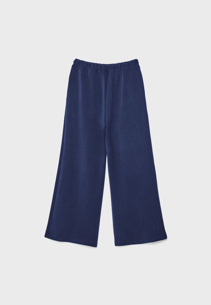 Мягкие джоггеры свободного кроя с отстрочкой