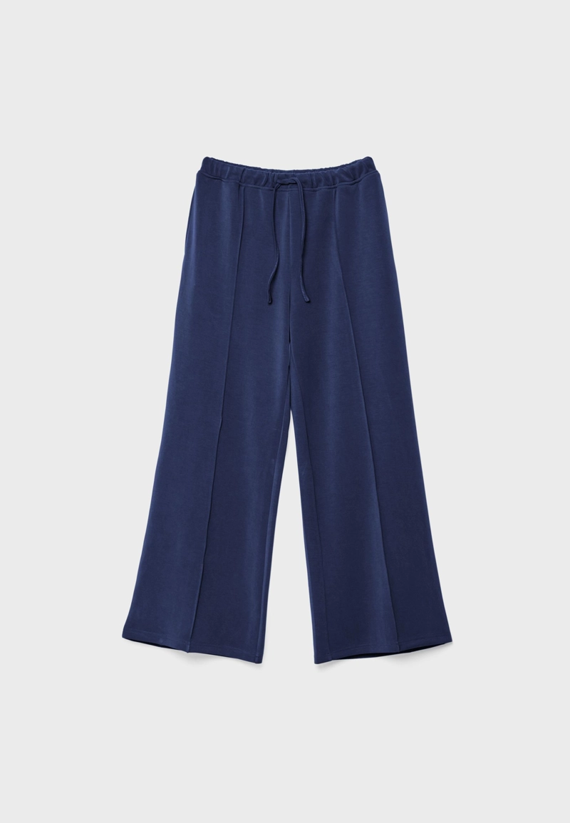 Мягкие джоггеры свободного кроя с отстрочкой