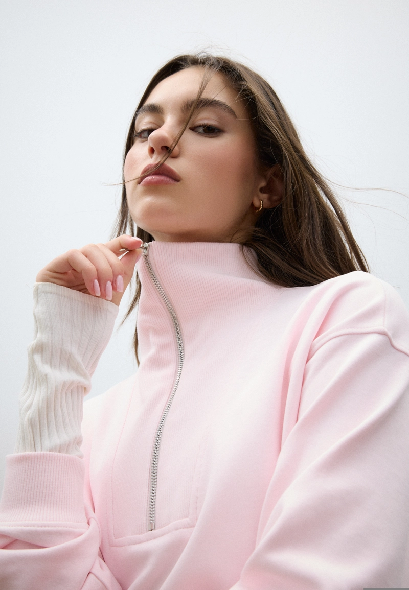 Толстовка с воротником-стойкой на молнии