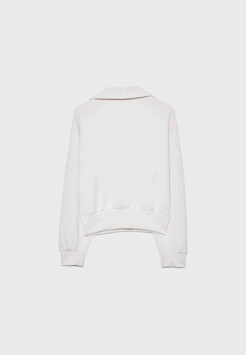 Толстовка из мягкой ткани