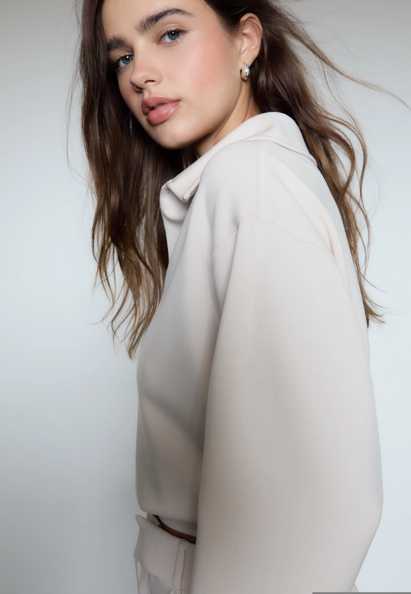 Толстовка из мягкой ткани